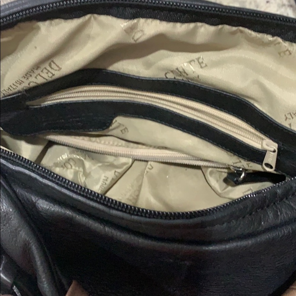 Purse - Picture 3 of 3